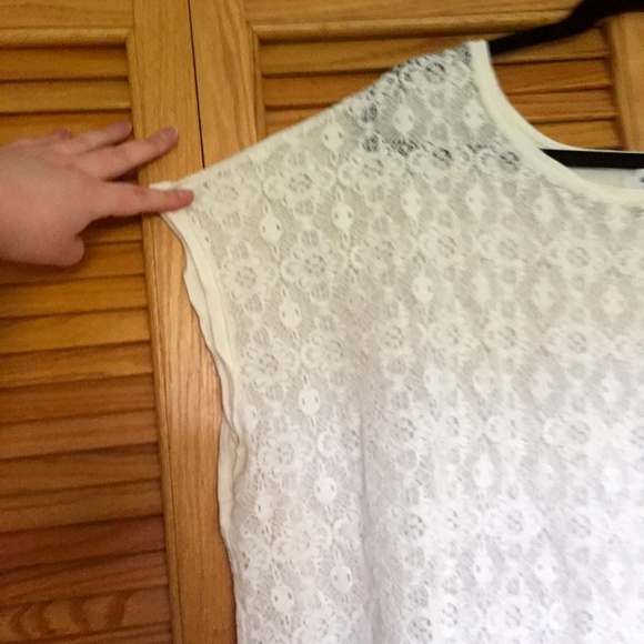 Lace Front Tee - Picture 4 of 6